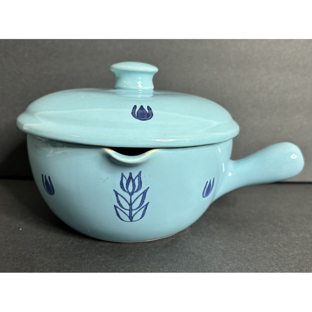 Cronin Blue Tulip Covered Casserole Bean Pot Lid 9" Across Bake Oven USA Vintage